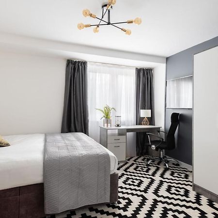 Spacious And Modern 4 Bed Apartment Next To Borough Station Londýn Exteriér fotografie