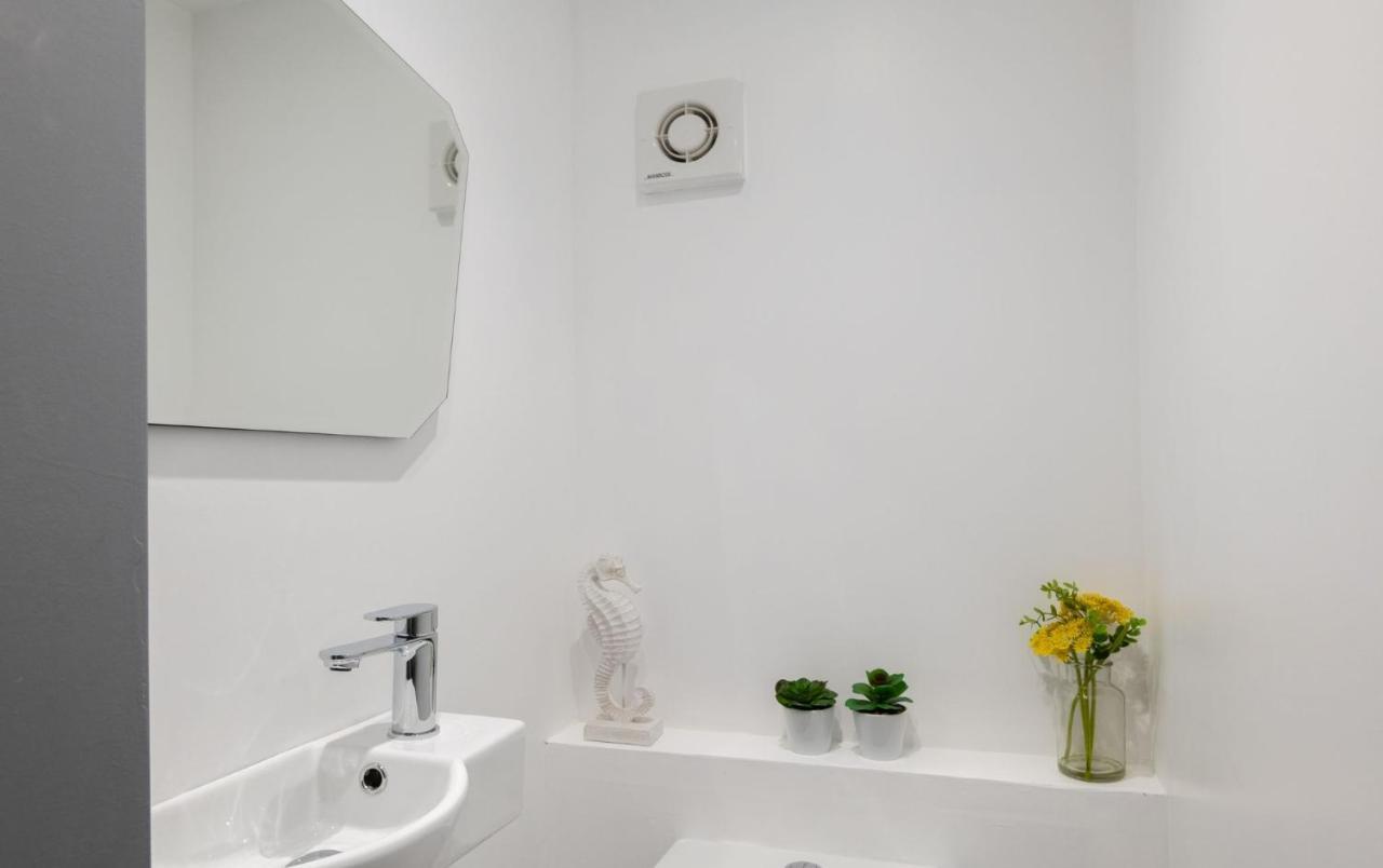 Spacious And Modern 4 Bed Apartment Next To Borough Station Londýn Exteriér fotografie